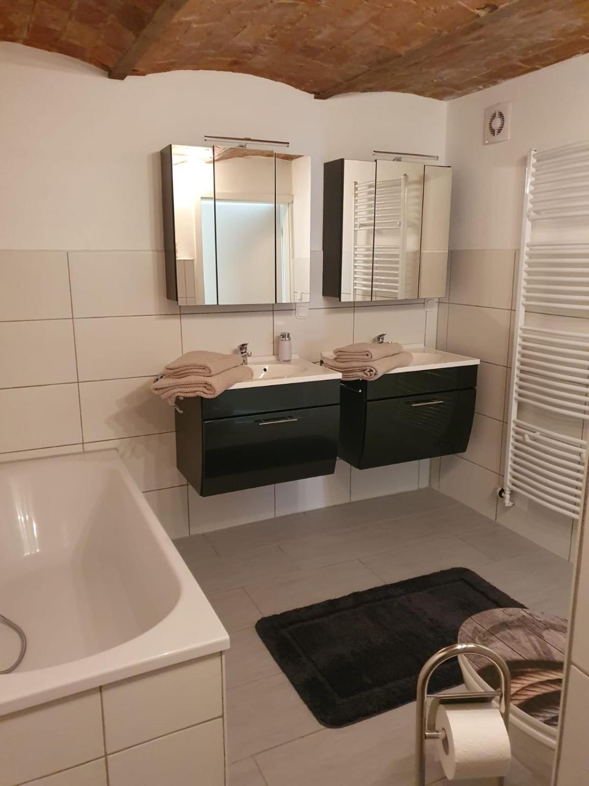Neu! Fewo Lentz Hafenstadt Emden Ngoại thất bức ảnh